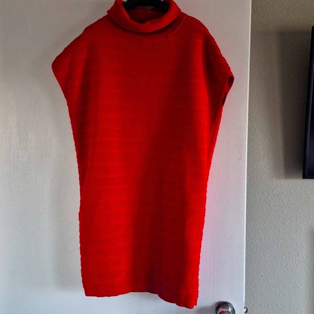 Per Se  Boxy Ribbed Mini Hoodie Dress